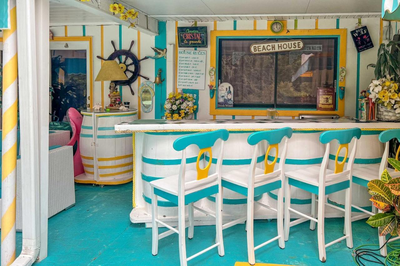 Pams Mermaid House With Riverfront Yard And Lanai! Apartment Уики Уочи Екстериор снимка