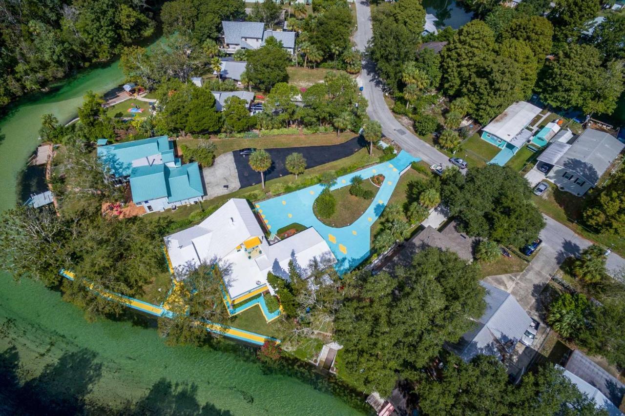 Pams Mermaid House With Riverfront Yard And Lanai! Apartment Уики Уочи Екстериор снимка